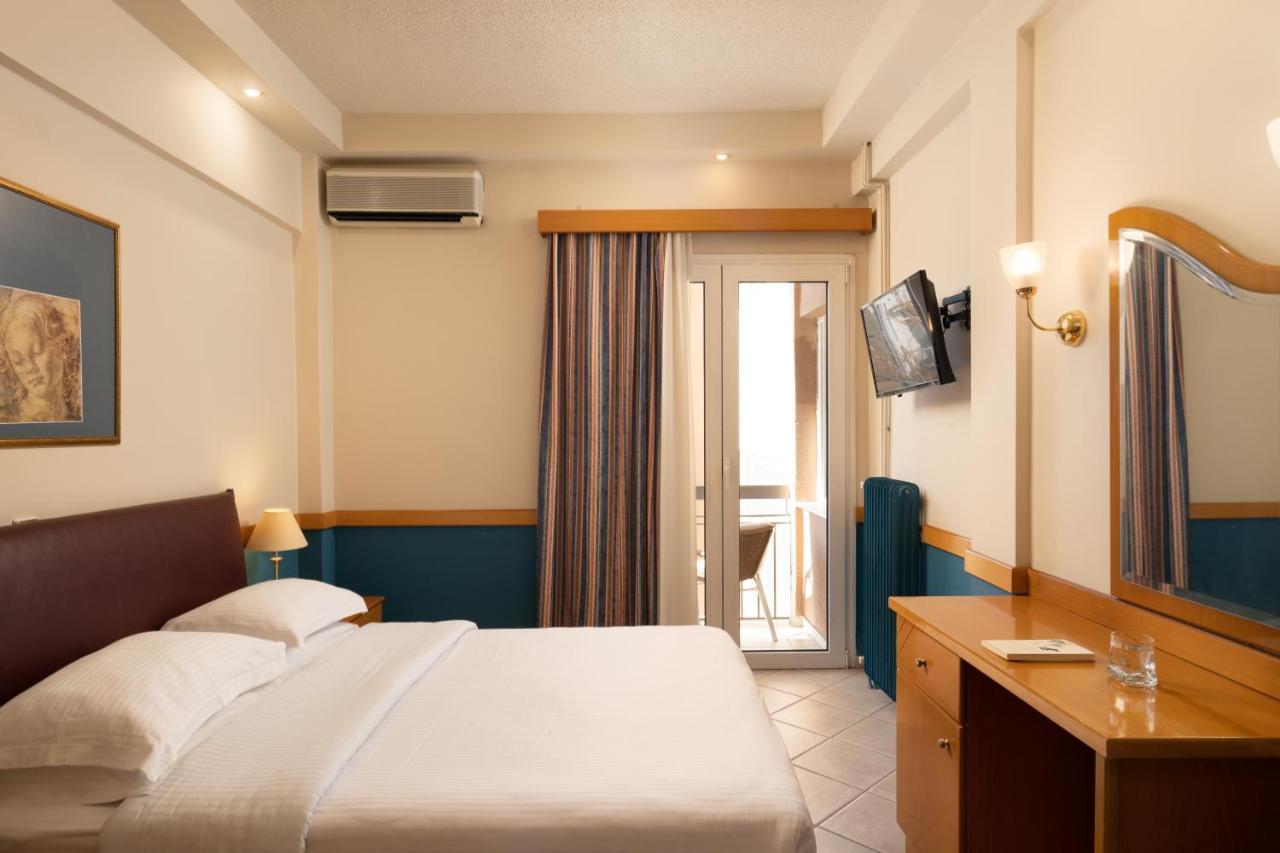 Hotel Ntinas Tríkala Екстериор снимка