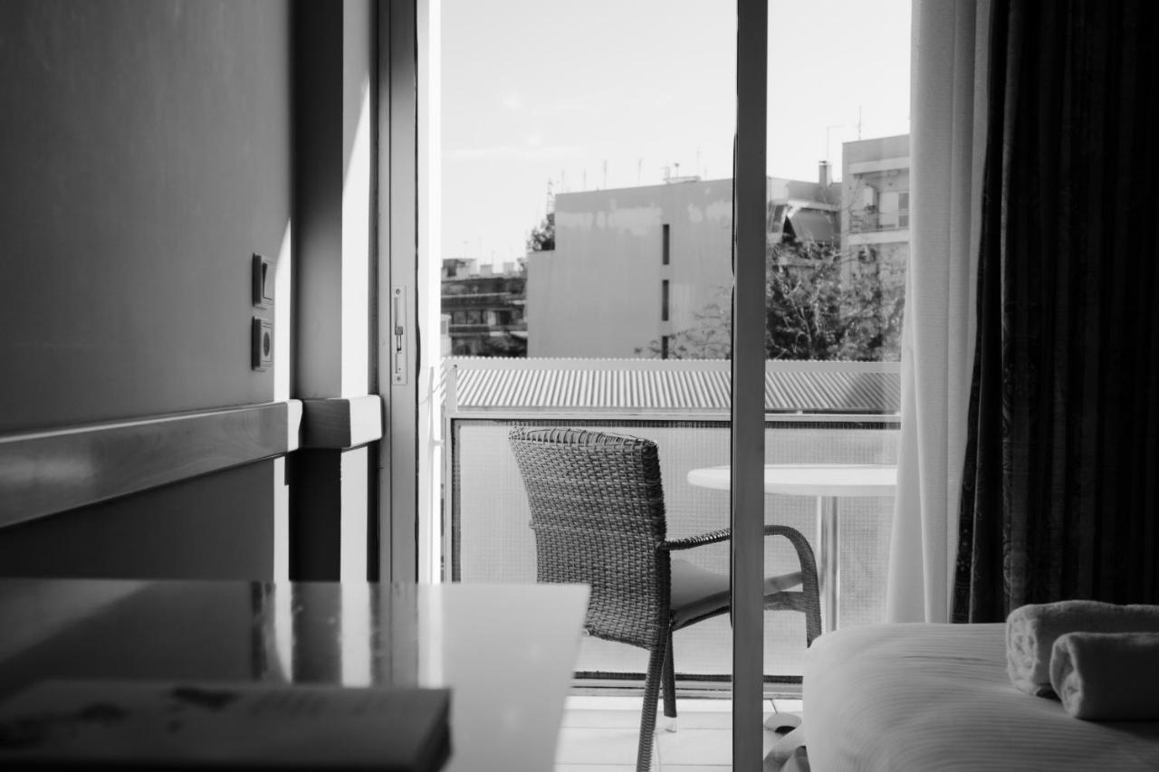 Hotel Ntinas Tríkala Екстериор снимка